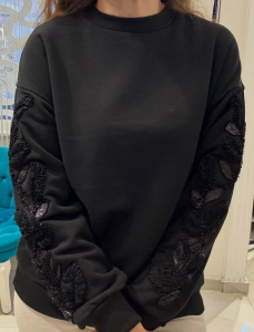 YENİ SEZON SİYAH SWEAT